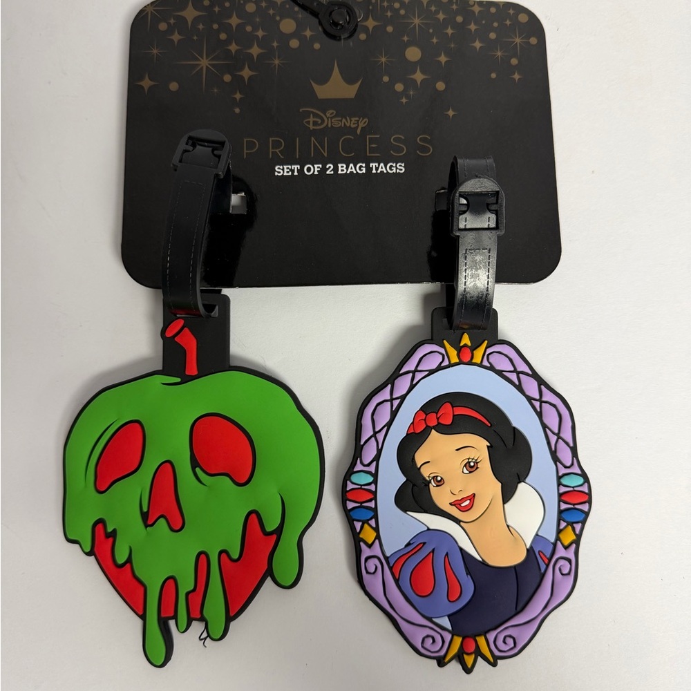 ConceptOne Disney Snow White and Poison Apple Set of 2 Luggage Bag Tags NWT